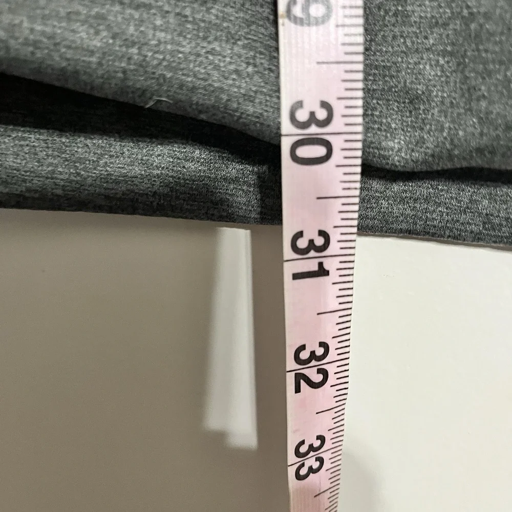 Nike‎ Sweater Men's Size XL Gray Sweatshirt Hoodie Orange Spell Out